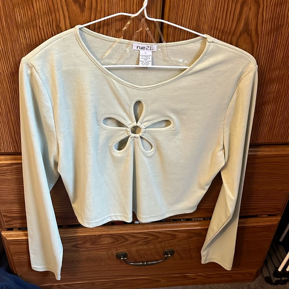 rue 21 cut out shirt